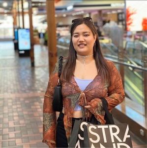 Meet your Posher, Pasang dolma